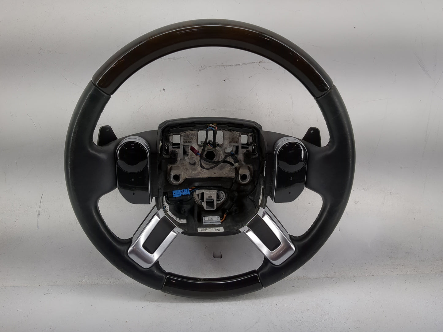 2019 Land Rover Range Rover Steering Wheel Oem Black - Oemusedautoparts1.com