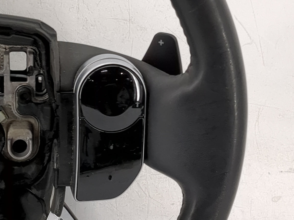 2019 Land Rover Range Rover Steering Wheel Oem Black - Oemusedautoparts1.com