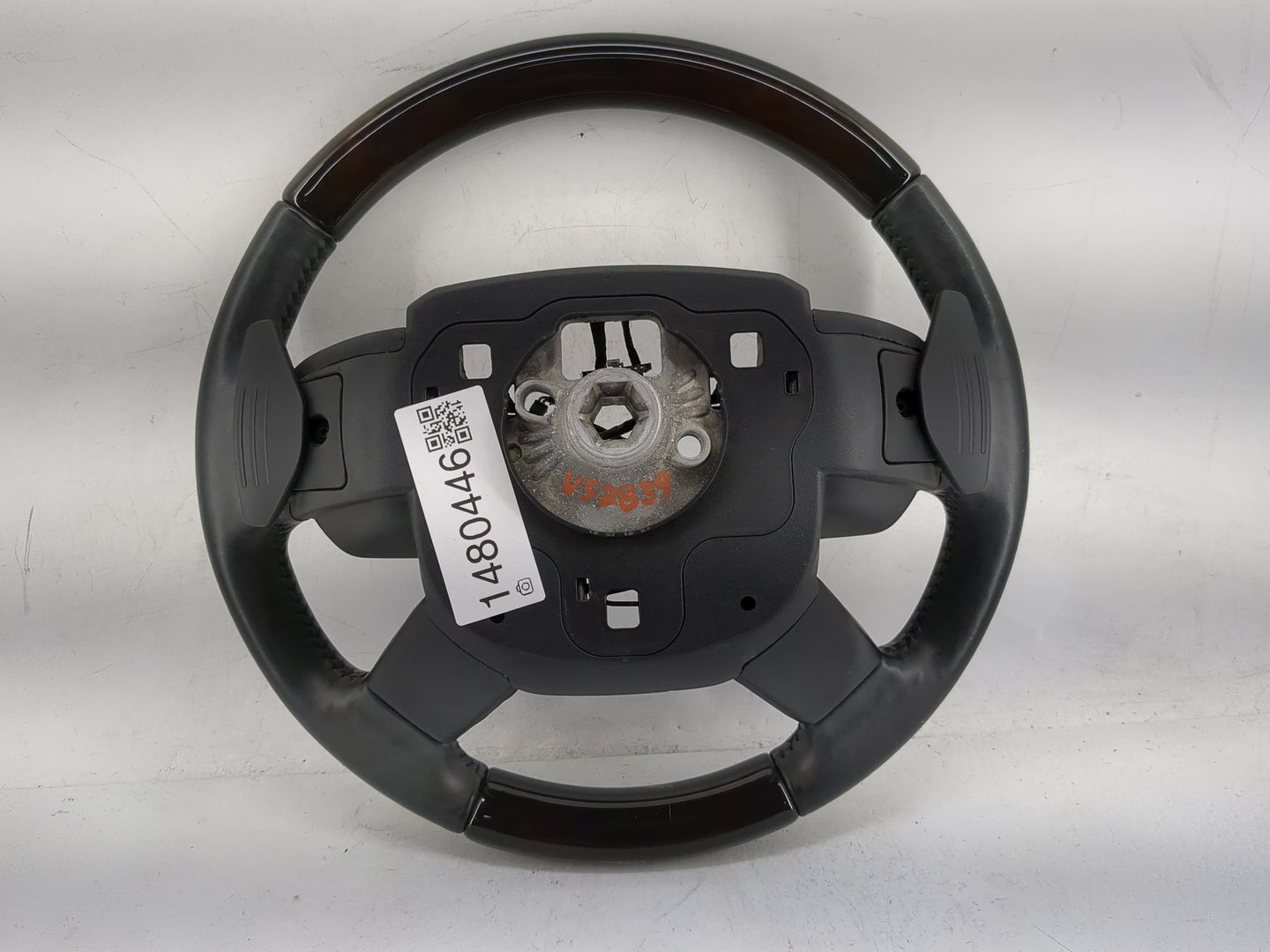 2019 Land Rover Range Rover Steering Wheel Oem Black - Oemusedautoparts1.com