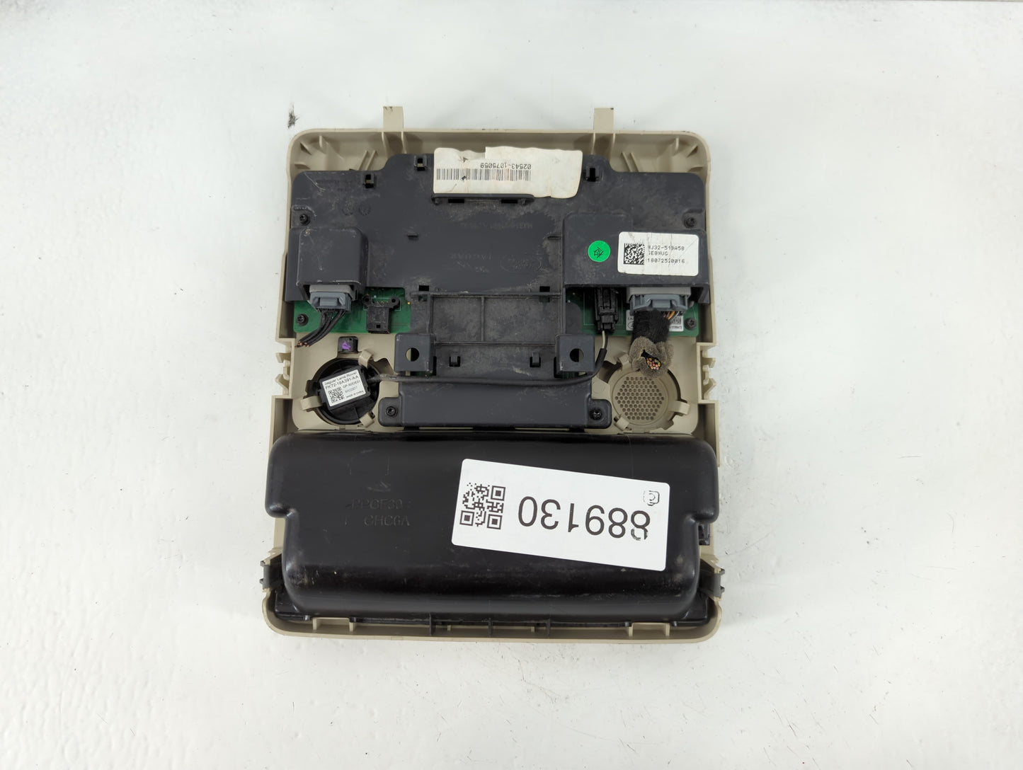 2019 Land Rover Range Rover Evoque Overhead Roof Console - Oemusedautoparts1.com