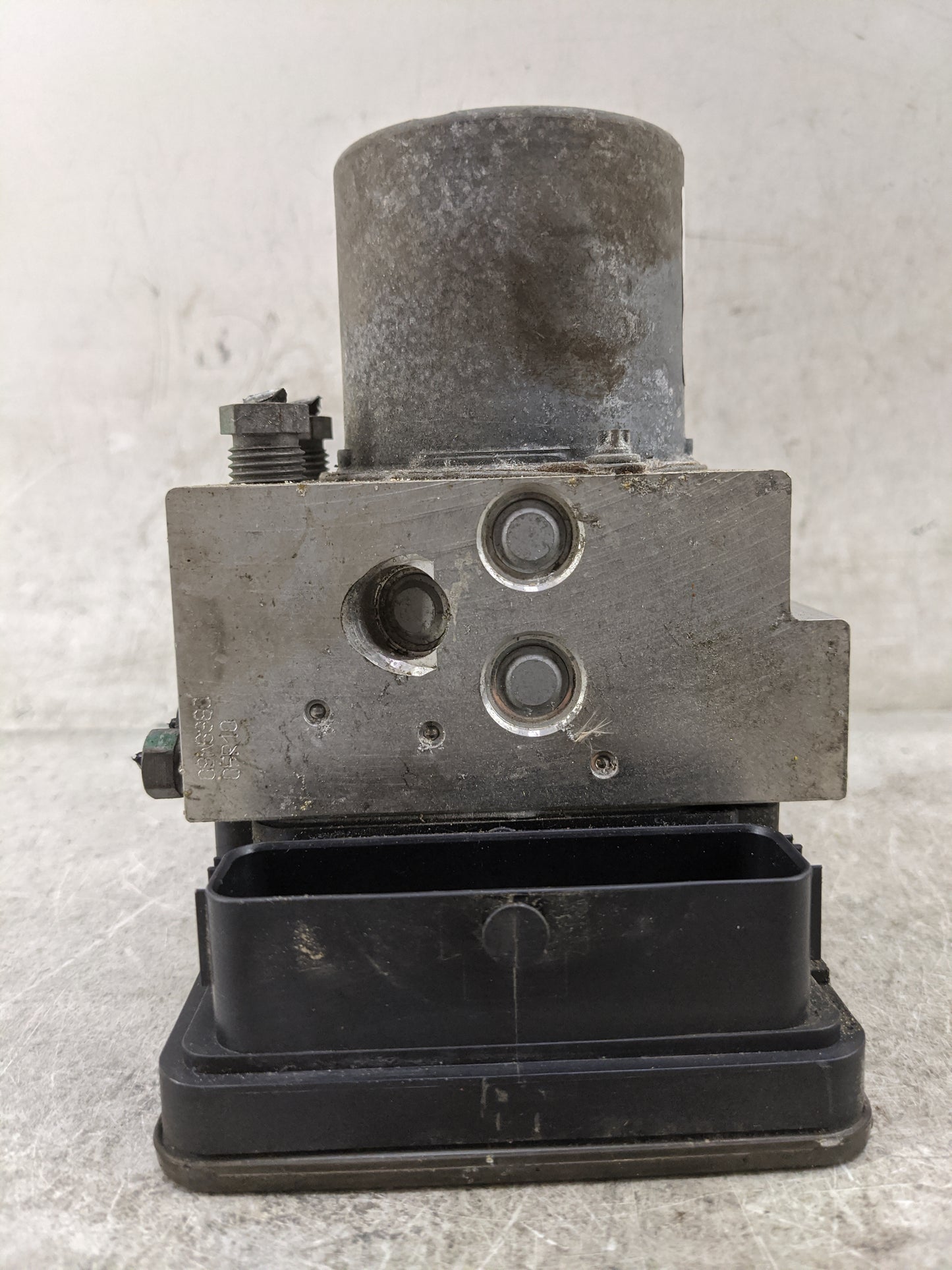 2019 Land Rover Range Rover Velar ABS Pump Control Module Replacement P/N:0265956626 2265106539, KPLA-14F447-AE, J806133/68A