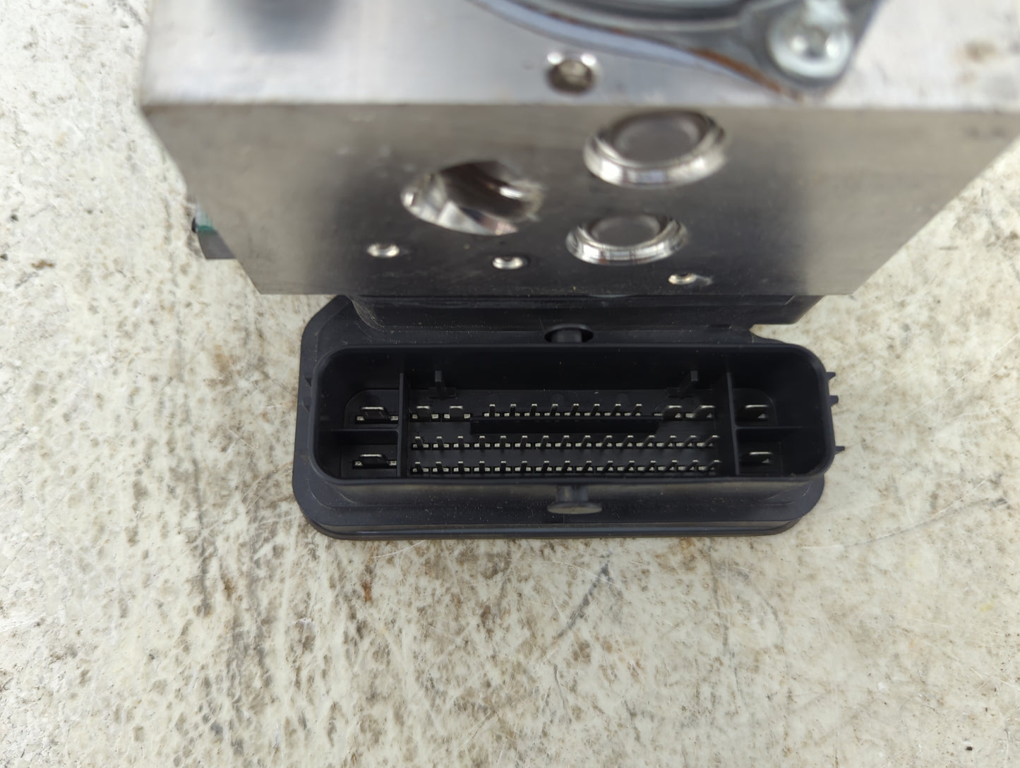 2019 Land Rover Range Rover Velar ABS Pump Control Module Replacement P/N:0265239660 0265989447, GX73-2C405-FE, 0265269779 F