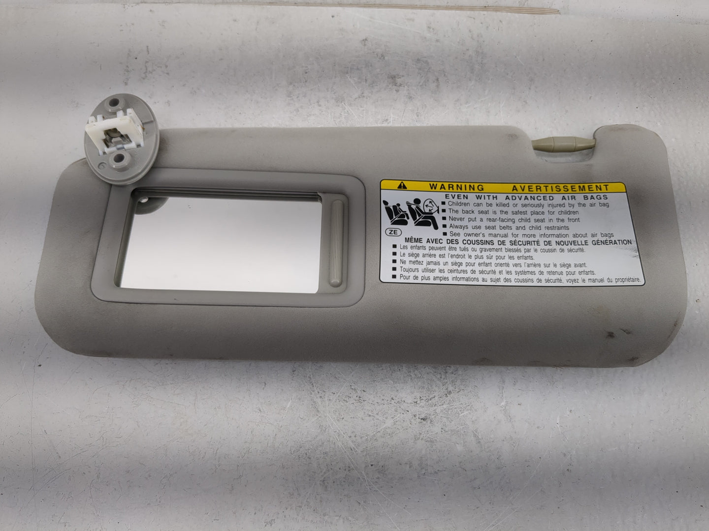 2016-2019 Lexus Is300 Sun Visor Shade Replacement Passenger Right Mirror Fits Fits 2014 2015 2016 2017 2018 2019 OEM Used Au