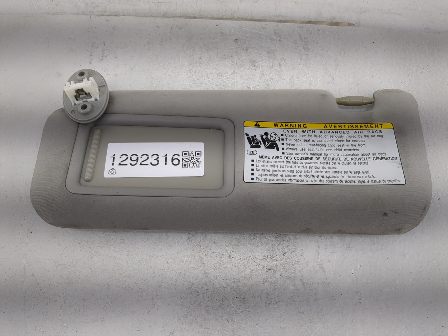 2016-2019 Lexus Is300 Sun Visor Shade Replacement Passenger Right Mirror Fits Fits 2014 2015 2016 2017 2018 2019 OEM Used Au