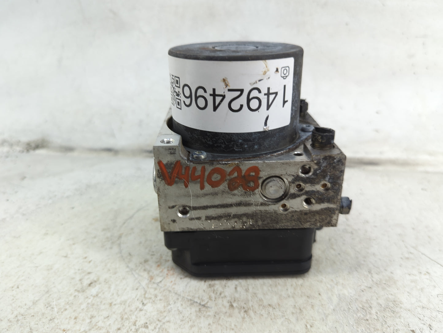2018-2019 Lexus Is300 ABS Pump Control Module Replacement Fits Fits 2018 2019 OEM Used Auto Parts - Oemusedautoparts1.com