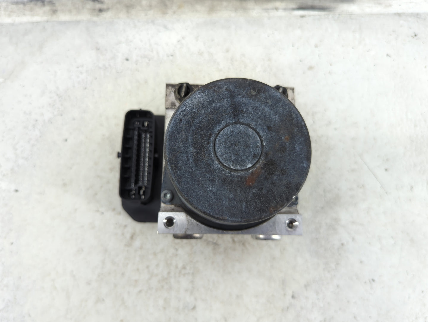 2018-2019 Lexus Is300 ABS Pump Control Module Replacement Fits Fits 2018 2019 OEM Used Auto Parts - Oemusedautoparts1.com
