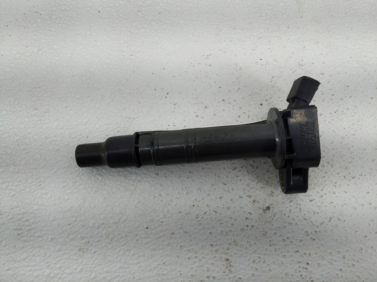 2018-2019 Lexus Lc500 Ignition Coil Igniter Pack - Oemusedautoparts1.com