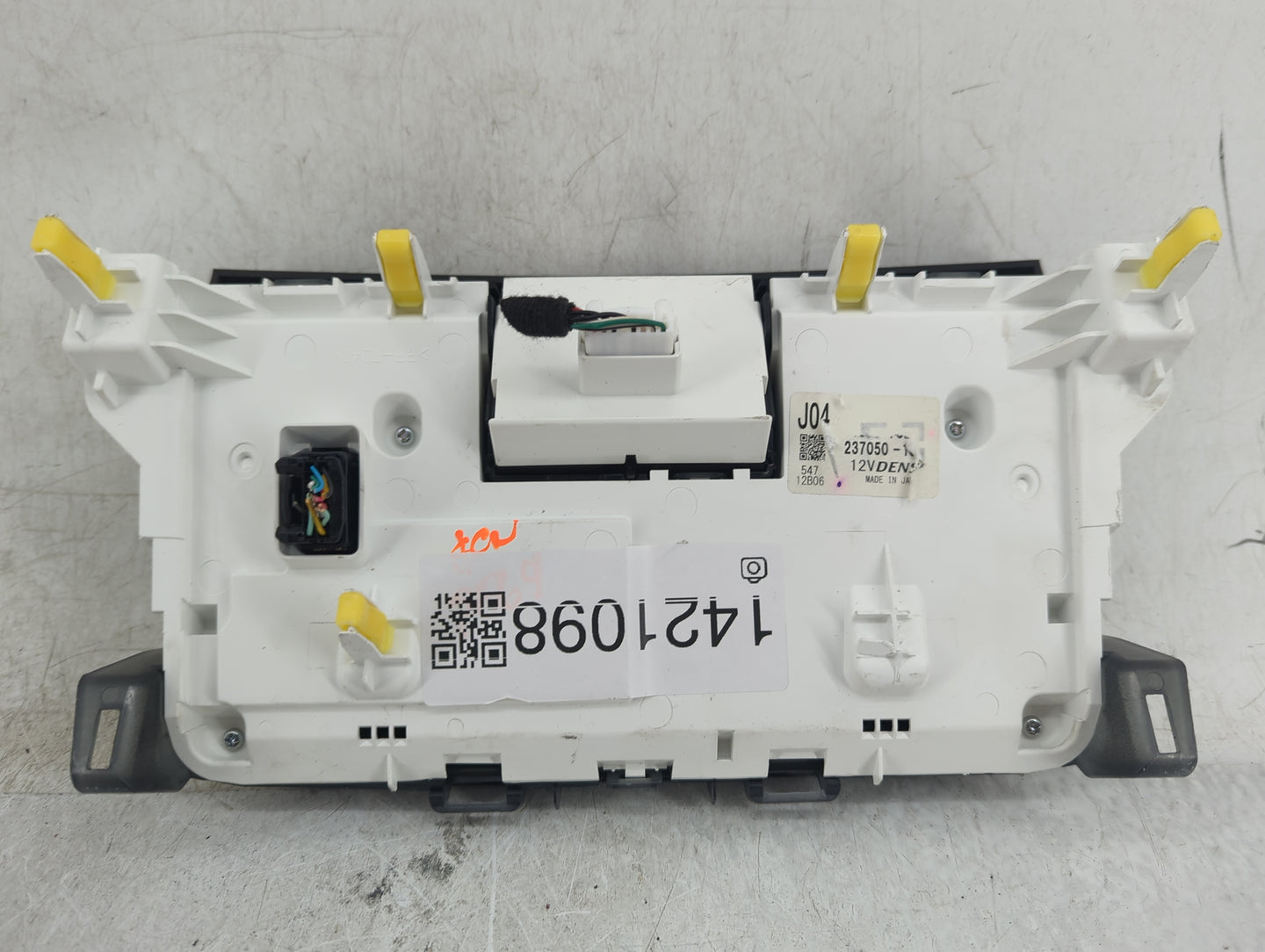 2018-2019 Lexus Nx300 Climate Control Module Temperature AC/Heater Replacement Fits Fits 2018 2019 OEM Used Auto Parts - Oem