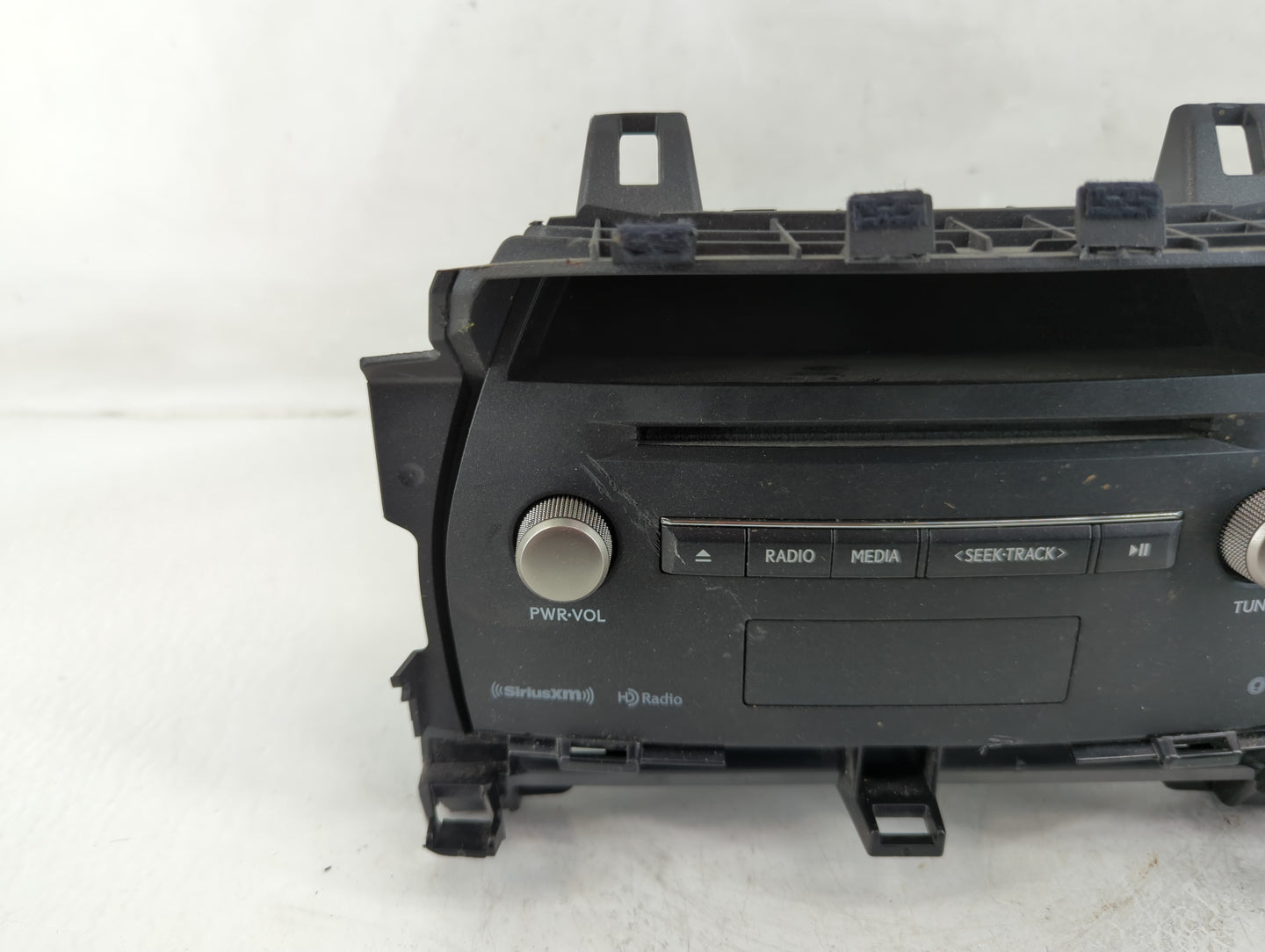 2019 Lexus Nx300h Radio AM FM Cd Player Receiver Replacement P/N:86120-78530 Fits OEM Used Auto Parts - Oemusedautoparts1.co