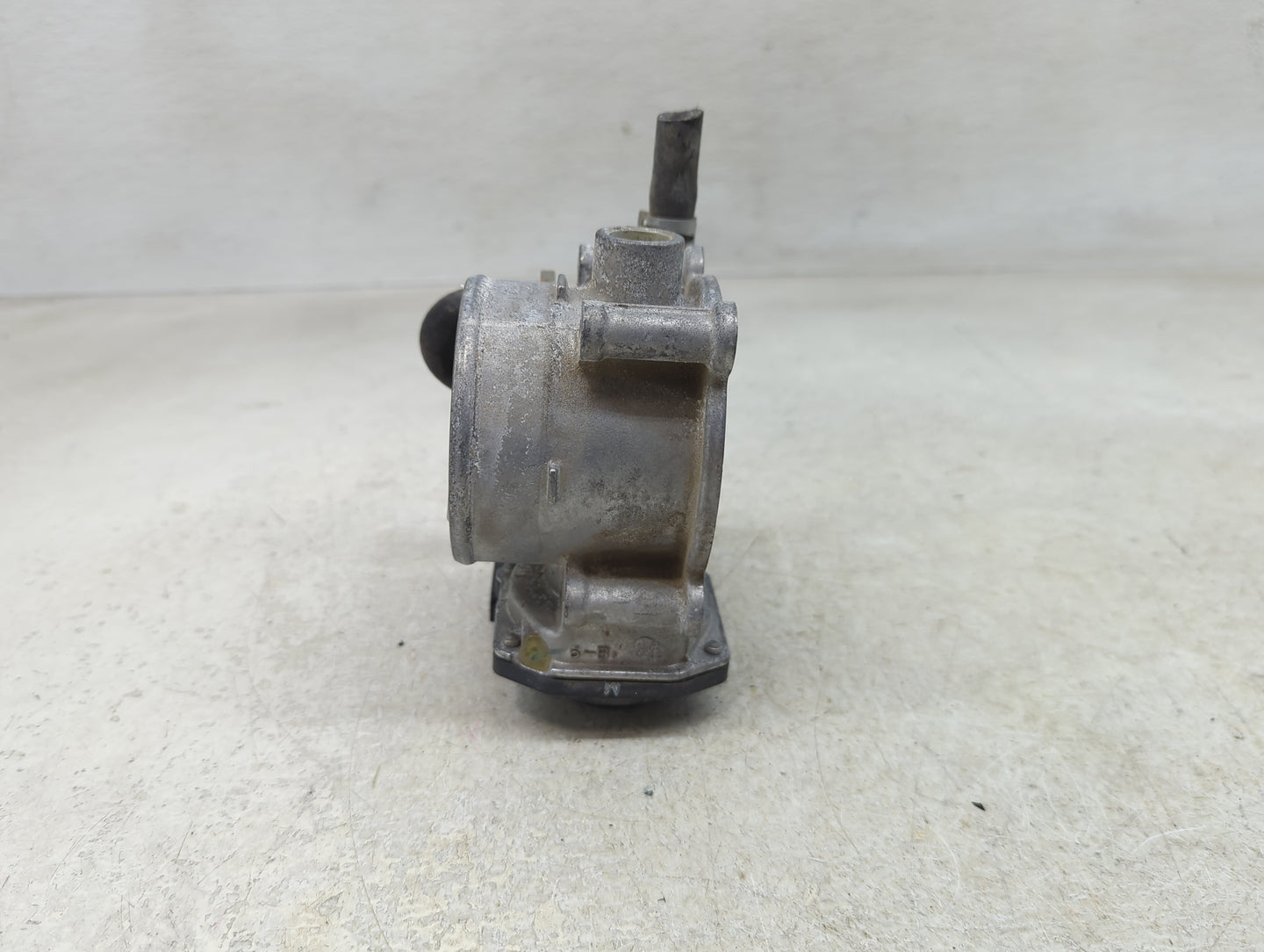 2016-2022 Lexus Rx350 Throttle Body P/N:22030-0P060 Fits Fits 2016 2017 2018 2019 2020 2021 2022 OEM Used Auto Parts - Oemus
