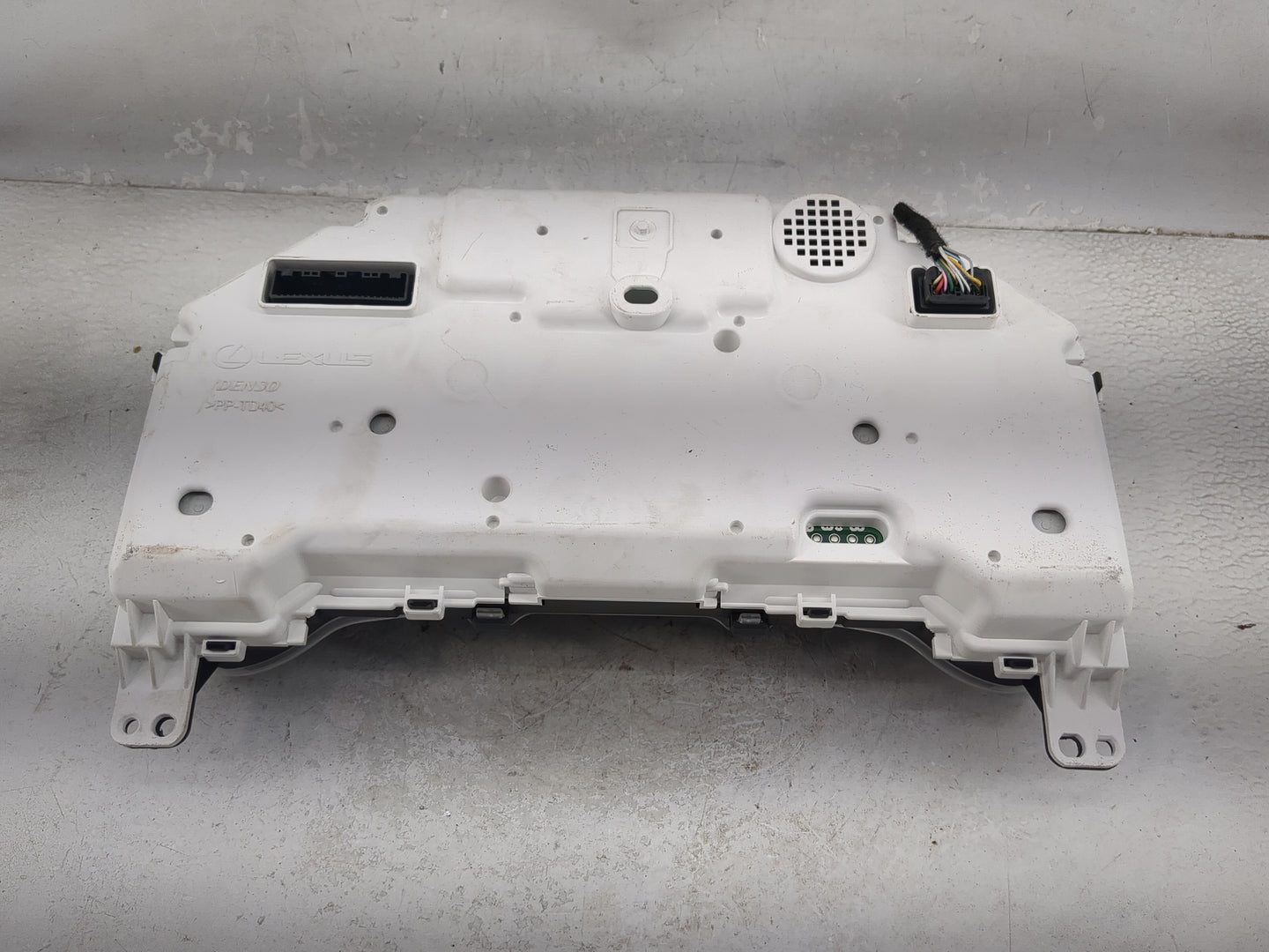 2019 Lexus Rx350 Instrument Cluster Speedometer Gauges P/N:83800-0EB30-00 TN257550-2871 Miles:54K Fits OEM Used Auto Parts -