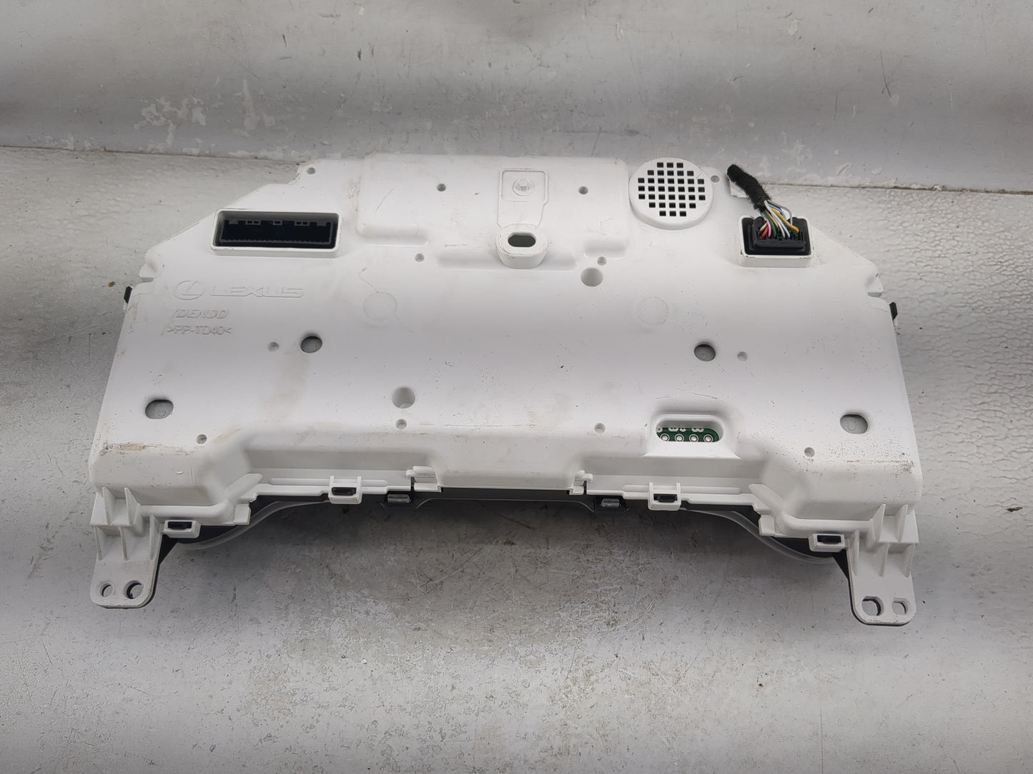 2019 Lexus Rx350 Instrument Cluster Speedometer Gauges P/N:83800-0EB30-00 TN257550-2871 Miles:54K Fits OEM Used Auto Parts -