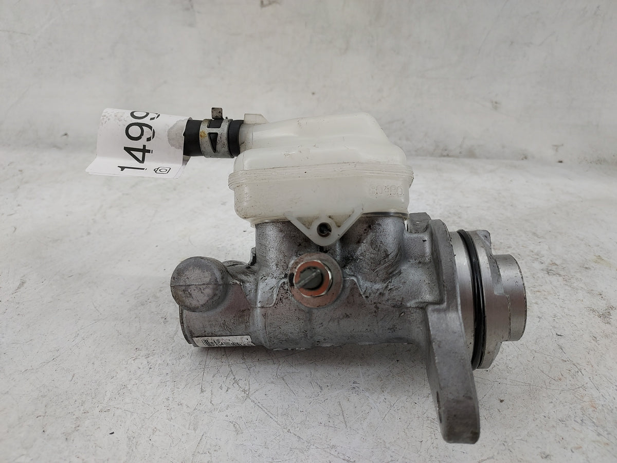 2010-2022 Lexus Rx350 Brake Master Cylinder 1499025 - Oemusedautoparts1.com