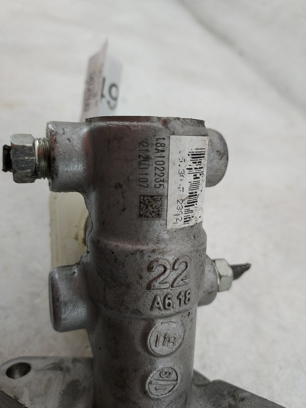 2010-2022 Lexus Rx350 Brake Master Cylinder 1499025 - Oemusedautoparts1.com