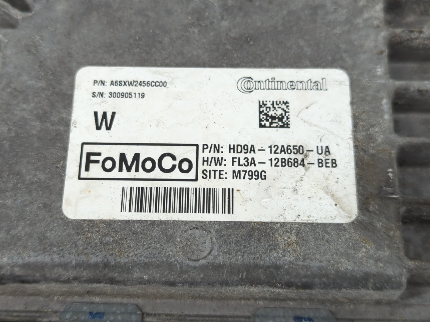 2019 Lincoln Continental PCM Engine Control Computer ECU ECM PCU OEM P/N:HD9A-12A650-UA Fits Fits 2015 2016 2017 2018 OEM Us