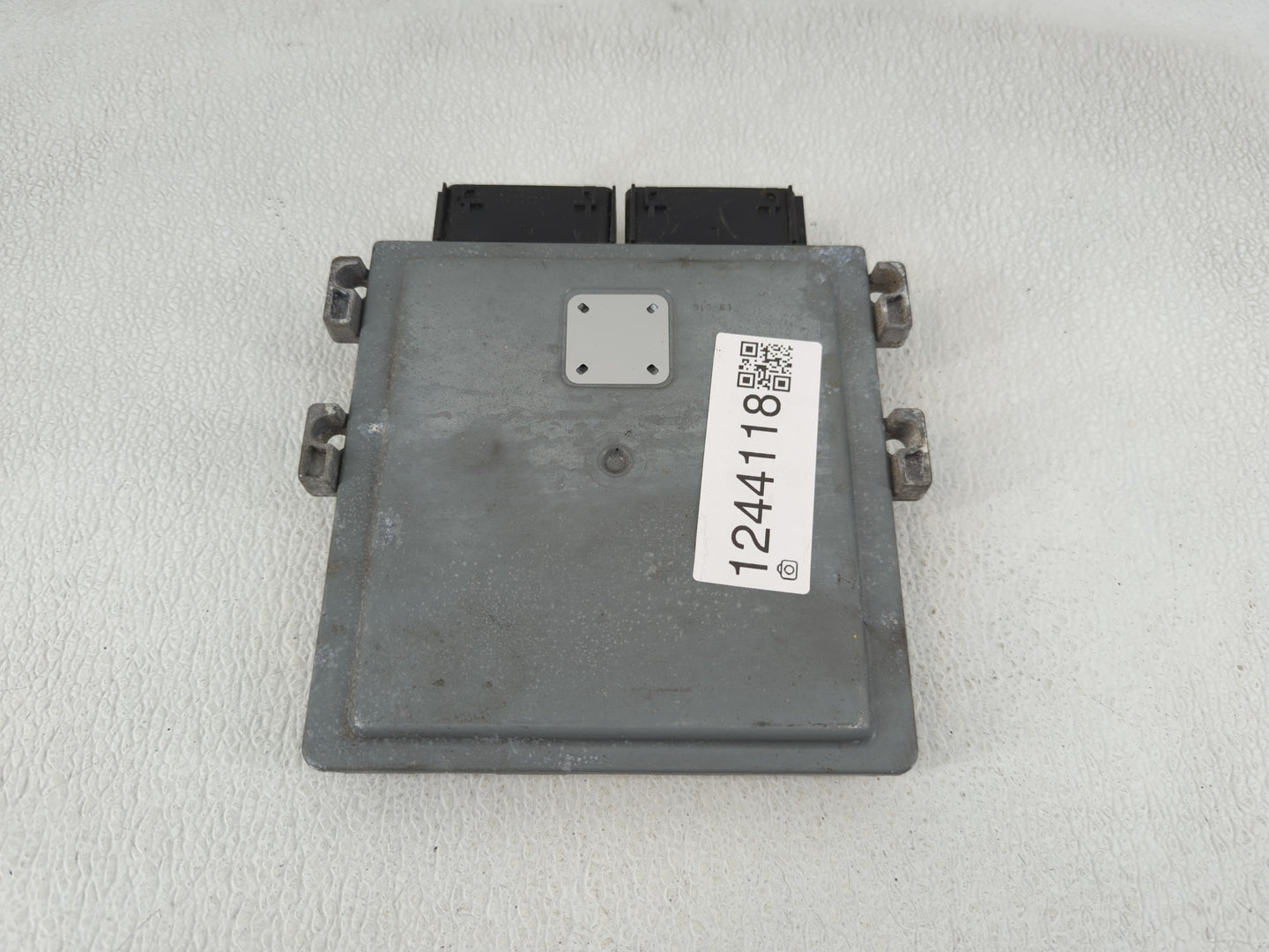 2019 Lincoln Continental PCM Engine Control Computer ECU ECM PCU OEM P/N:HD9A-12A650-UA Fits Fits 2015 2016 2017 2018 OEM Us