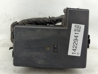 compare product 2019 Lincoln Continental Fusebox Fuse Box Panel Relay Module P/N:ju5t-14A003-GA Fits OEM Used Auto Parts
