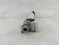Lincoln Continental Brake Master Cylinder 1489125 - Oemusedautoparts1.com