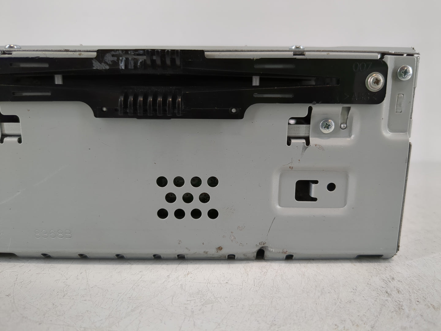 2017-2019 Lincoln Mkc Radio AM FM Cd Player Receiver Replacement P/N:KJ7T-19C107-DB Fits Fits 2017 2018 2019 OEM Used Auto P