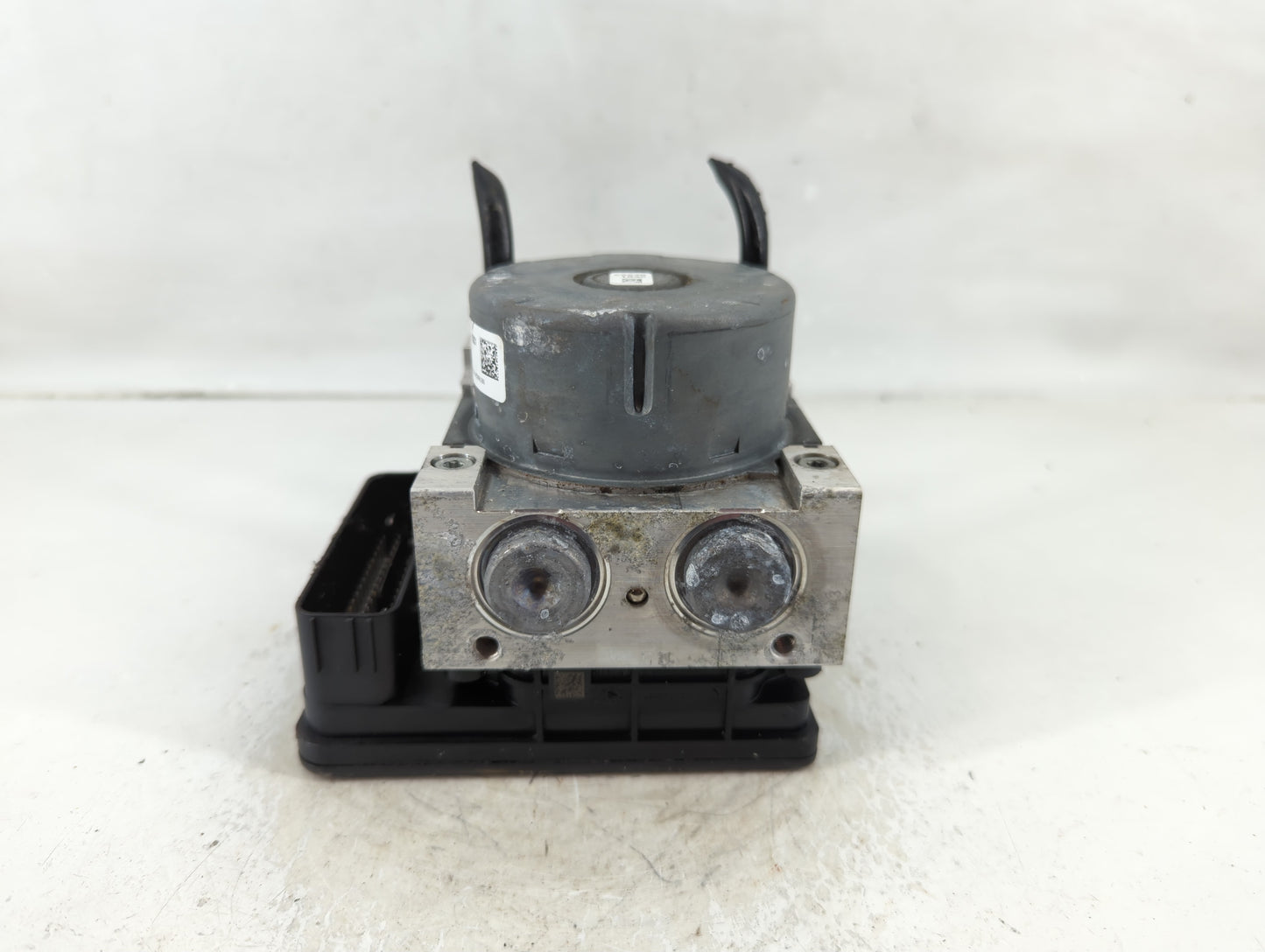 2019 Lincoln Mkc ABS Pump Control Module Replacement P/N:KJ7C-2C405-BB 47660-9HS0A Fits OEM Used Auto Parts - Oemusedautopar