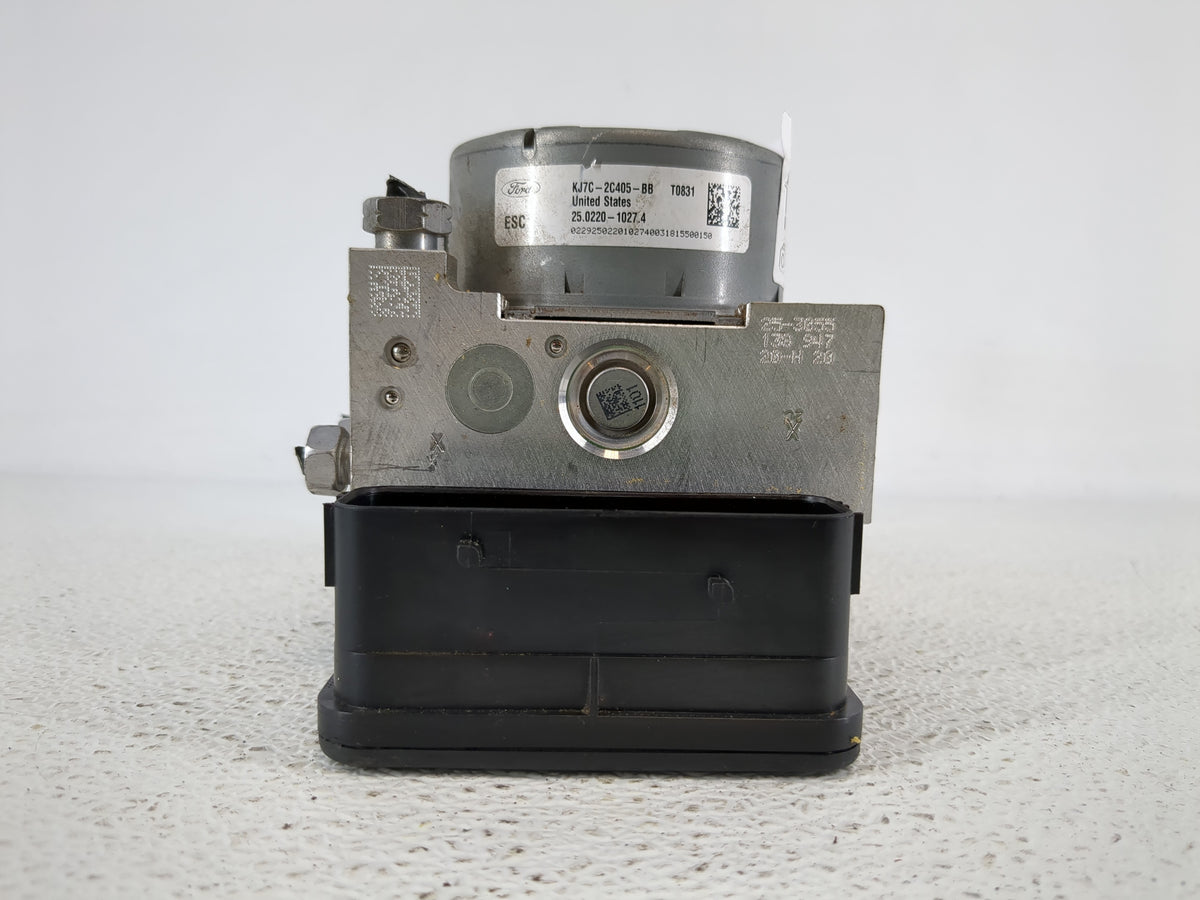 2019 Lincoln Mkc Anti-Lock Brake ABS Pump Module Actuator OEM P/N:KJ7C-2C405-BB Fits OEM Used Auto Parts - Oemusedautoparts1