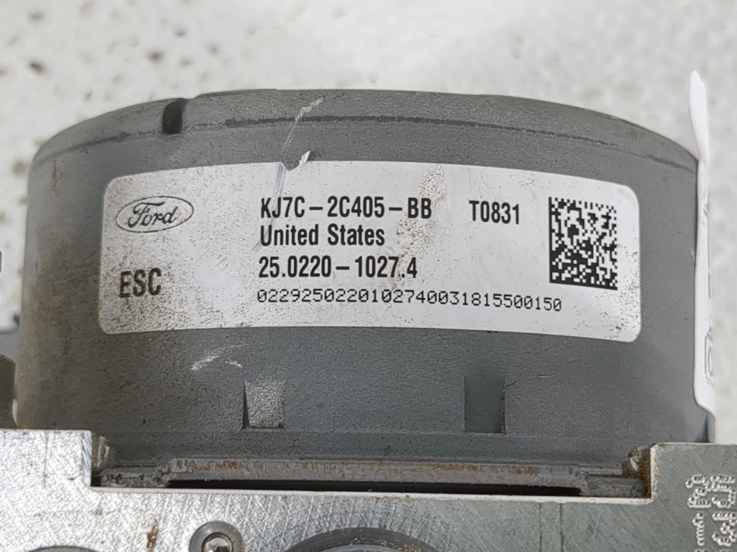 2019 Lincoln Mkc ABS Pump Control Module Replacement P/N:KJ7C-2C405-BB Fits OEM Used Auto Parts - Oemusedautoparts1.com