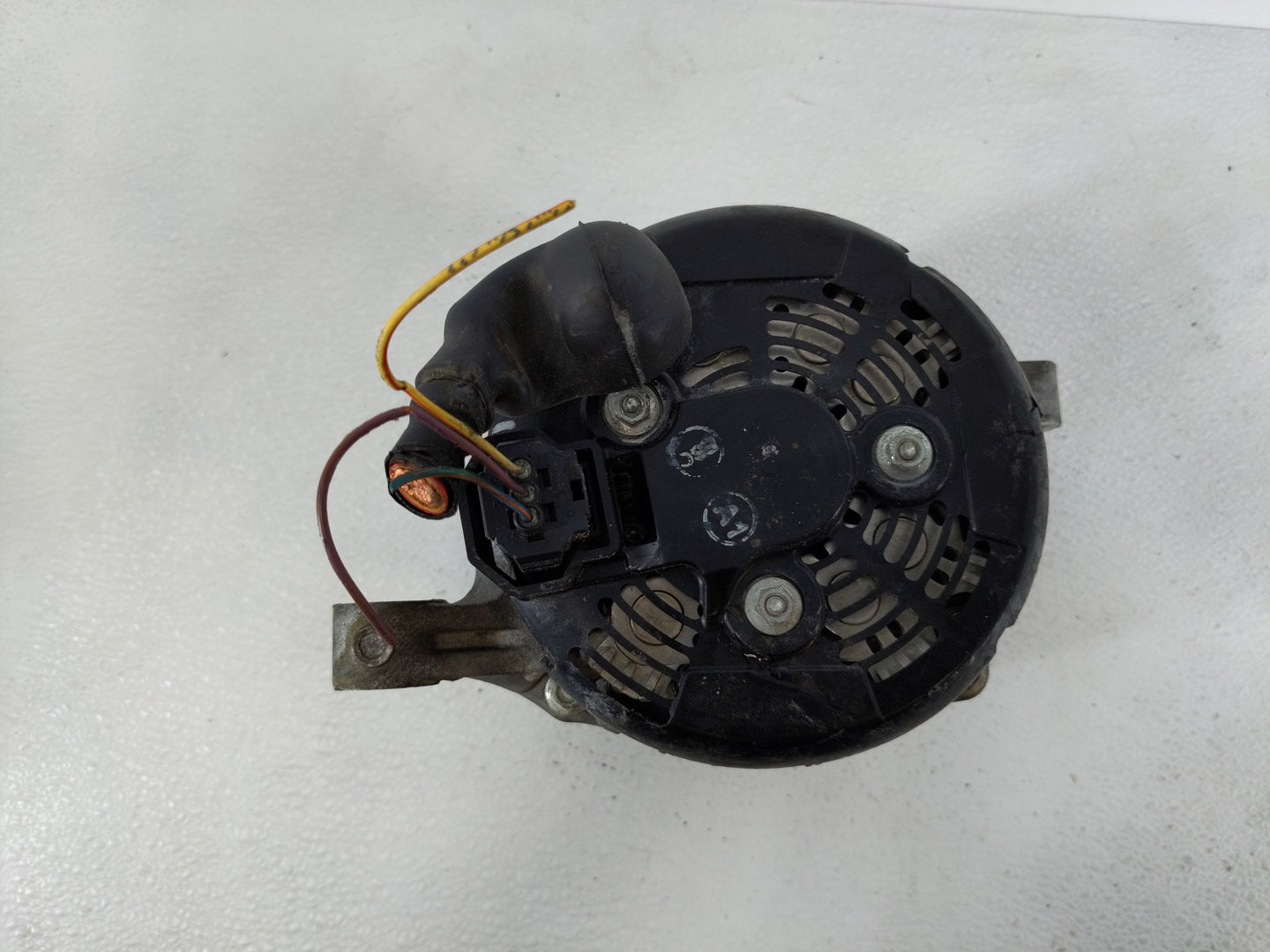 2015-2019 Lincoln Mkc Alternator Replacement Generator Charging Assembly Engine OEM P/N:G2GT-10300-BA Fits OEM Used Auto Par