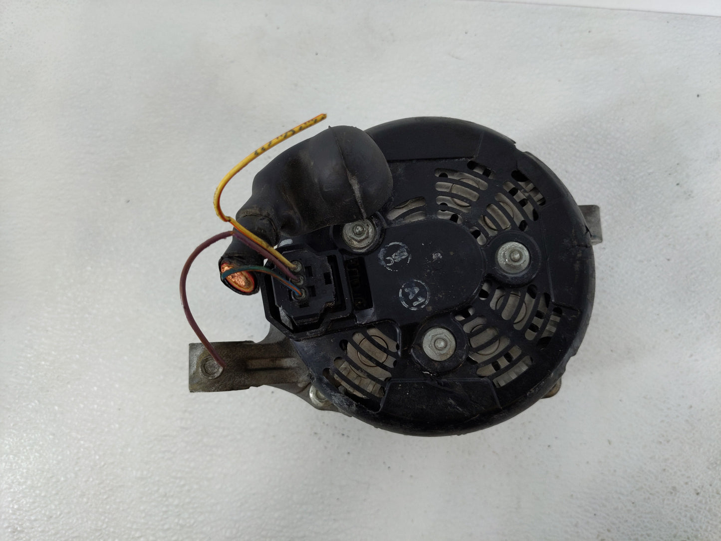 2015-2019 Lincoln Mkc Alternator Replacement Generator Charging Assembly Engine OEM P/N:G2GT-10300-BA Fits OEM Used Auto Par