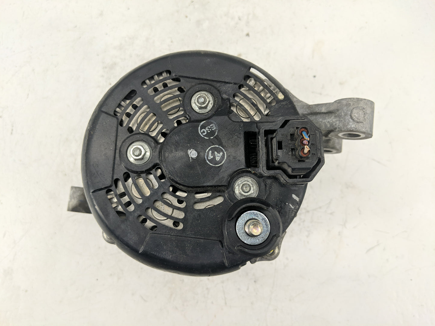 2015-2019 Lincoln Mkc Alternator Replacement Generator Charging Assembly Engine OEM P/N:G2GT-10300-BA Fits OEM Used Auto Par