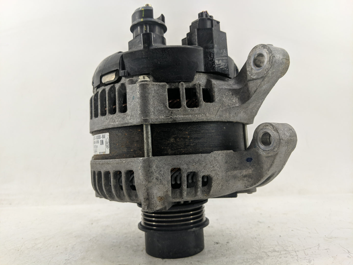 2015-2019 Lincoln Mkc Alternator Replacement Generator Charging Assembly Engine OEM P/N:G2GT-10300-BA Fits OEM Used Auto Par
