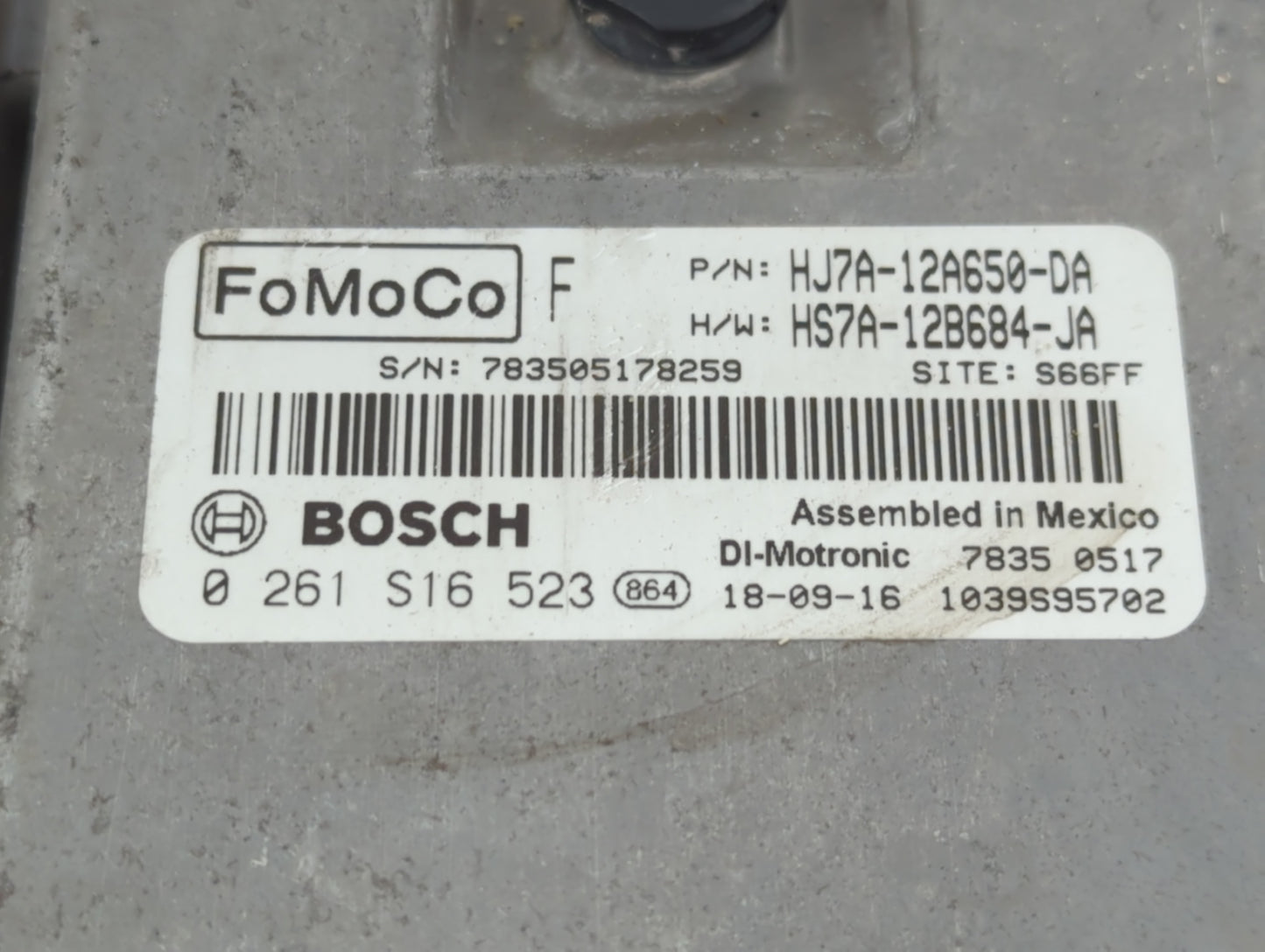 2015-2019 Lincoln Mkc PCM Engine Control Computer ECU ECM PCU OEM P/N:HJ7A-12A650-DA Fits Fits 2015 2016 2017 2018 2019 OEM 