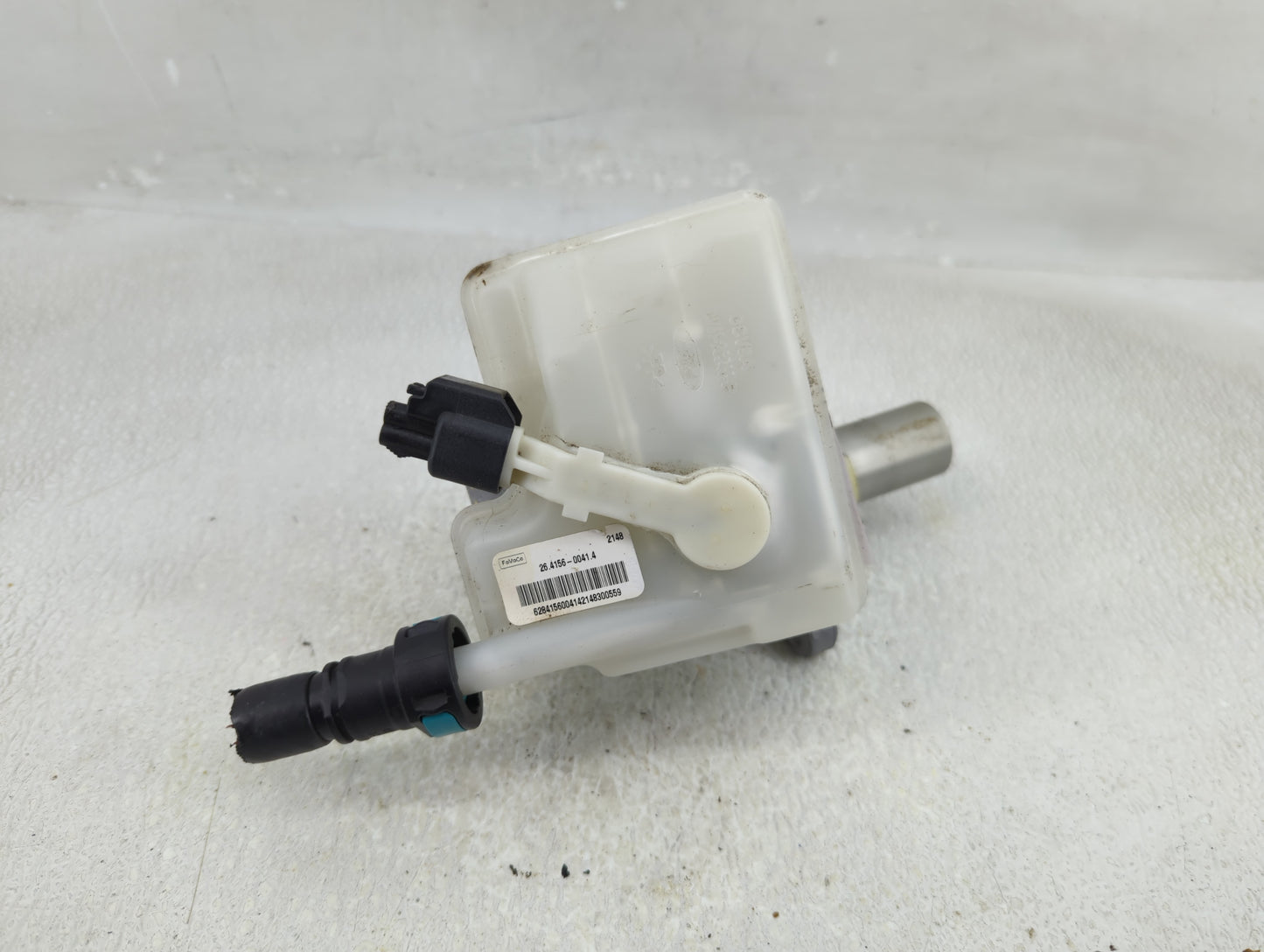2015-2019 Lincoln Mkc Brake Master Cylinder - Oemusedautoparts1.com