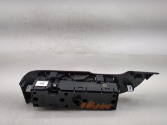 compare product 2015-2019 Lincoln Mkc Master Power Window Switch Replacement Driver Side Left P/N:DP5T-14540-BCW Fits OEM Used Auto Parts