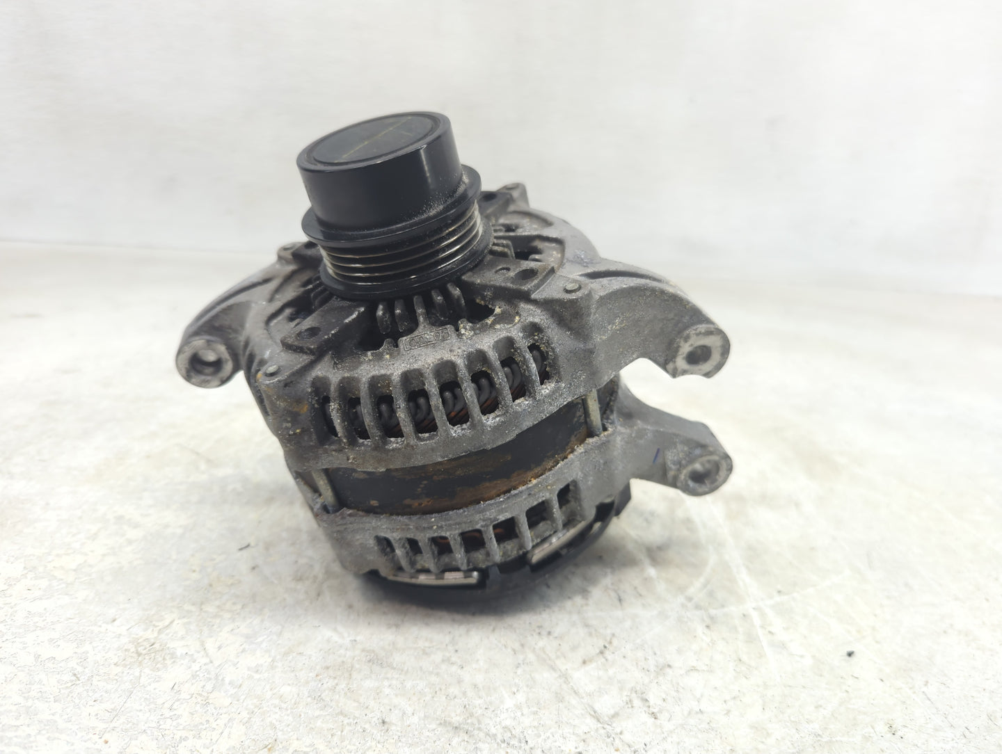 2015-2019 Lincoln Mkc Alternator Replacement Generator Charging Assembly Engine OEM P/N:G2GT-10300-BA Fits OEM Used Auto Par
