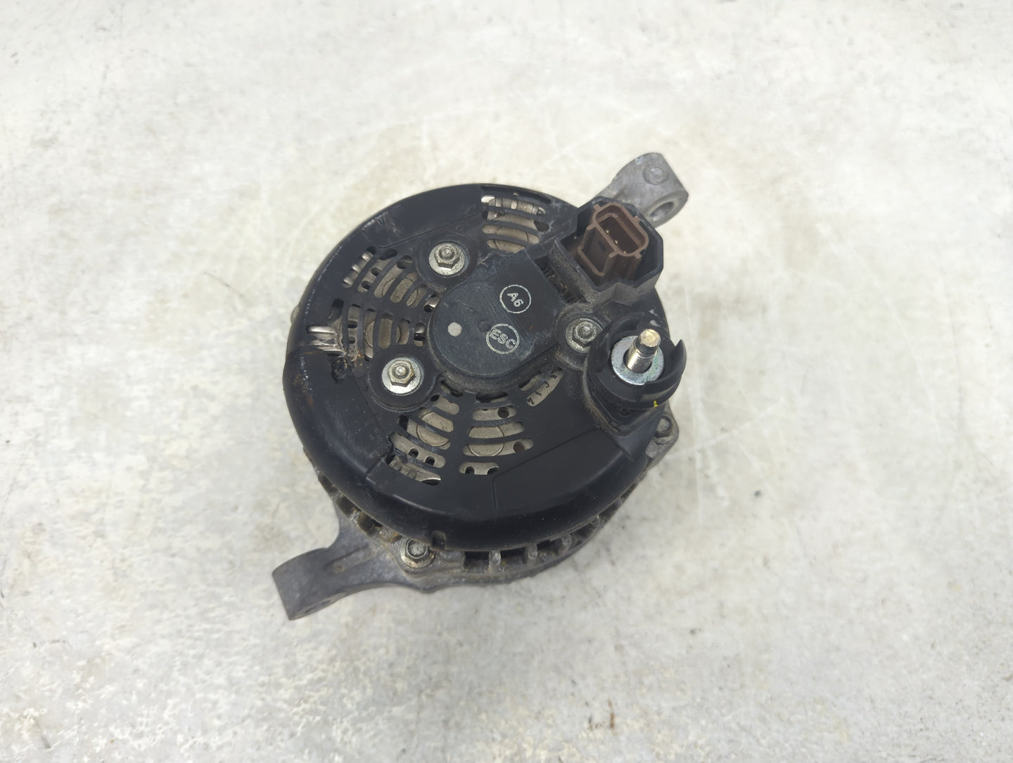 2015-2019 Lincoln Mkc Alternator Replacement Generator Charging Assembly Engine OEM P/N:G2GT-10300-BA Fits OEM Used Auto Par