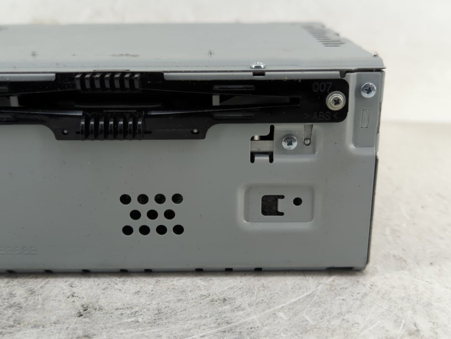 2017-2019 Lincoln Mkc Radio AM FM Cd Player Receiver Replacement P/N:KJ7T-19C107-DB Fits Fits 2017 2018 2019 OEM Used Auto P