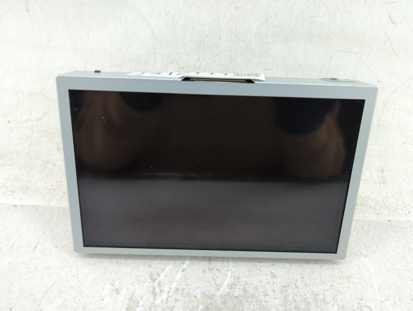2016-2019 Lincoln Mkc Information Display Screen - Oemusedautoparts1.com