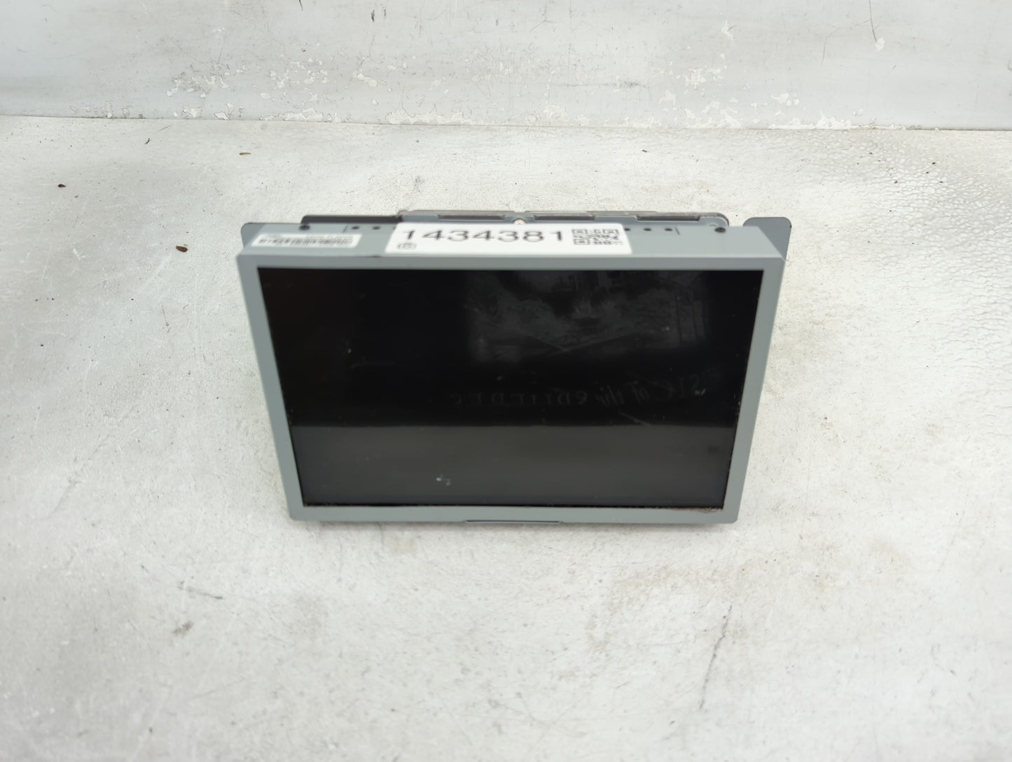 2016-2019 Lincoln Mkc Information Display Screen Black - Oemusedautoparts1.com