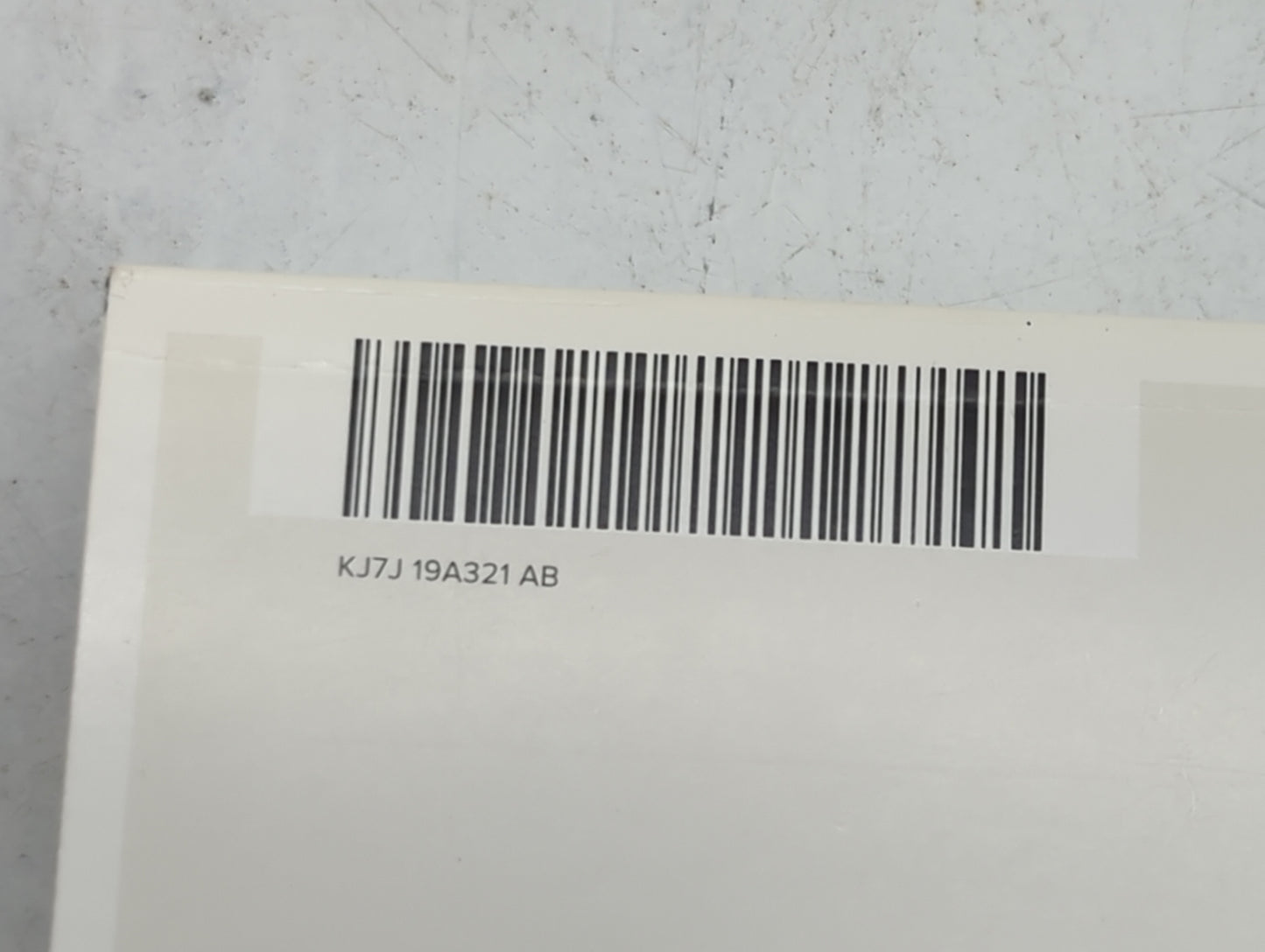 2019 Lincoln Mkc Owners Manual Book Guide P/N:KJ7J 19A321 AB KJ7J-19A321-AB OEM Used Auto Parts - Oemusedautoparts1.com