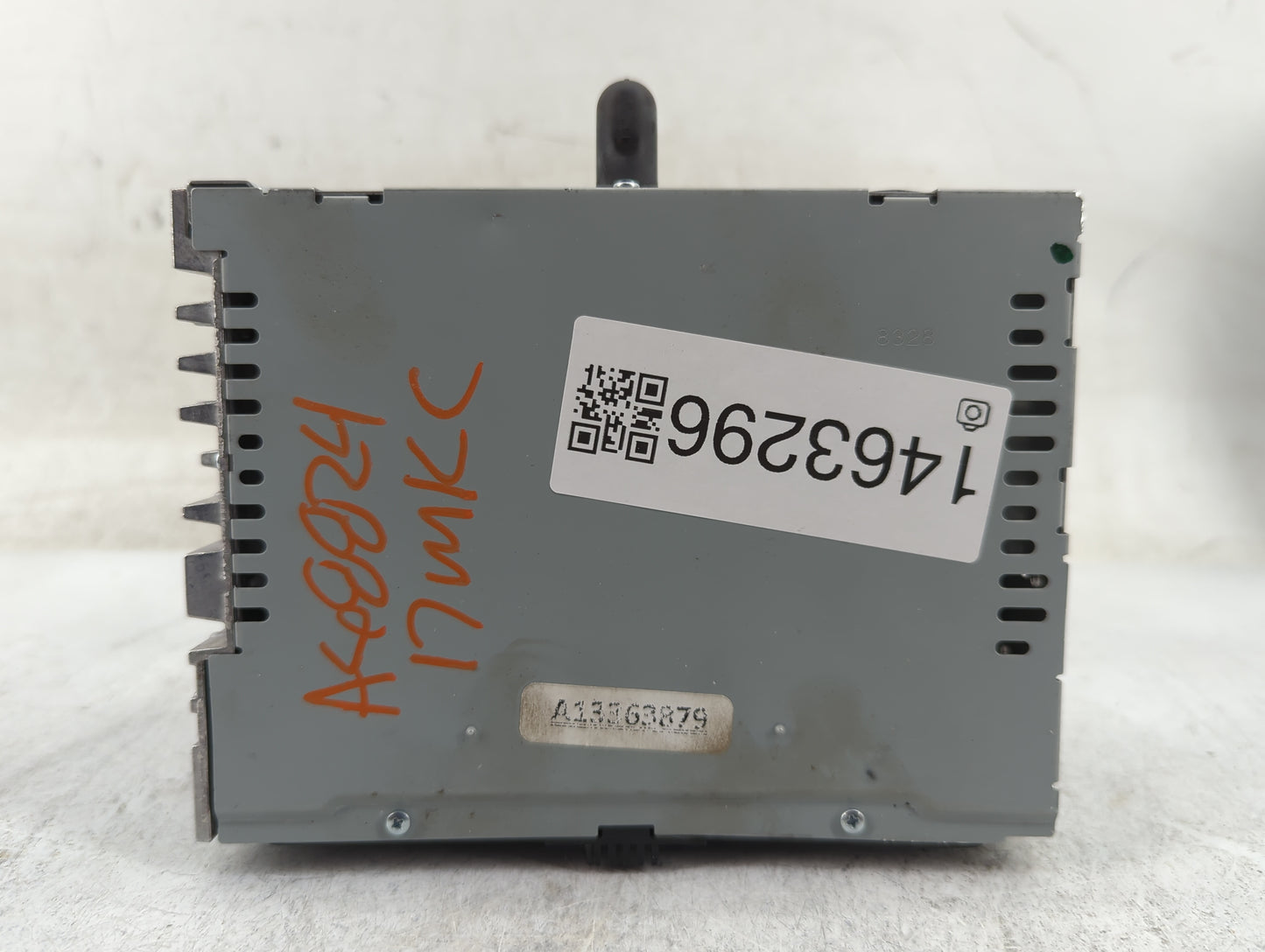 2017-2019 Lincoln Mkc Radio AM FM Cd Player Receiver Replacement P/N:GJ7T-19C107-ED Fits Fits 2017 2018 2019 OEM Used Auto P