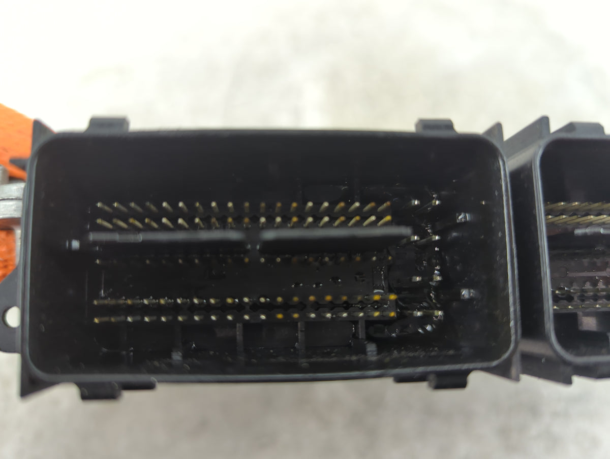 2015-2019 Lincoln Mkc PCM Engine Control Computer ECU ECM PCU OEM P/N:HJ7A-12A650-APA HS7A-12B684-DLA OEM Used Auto Parts - 