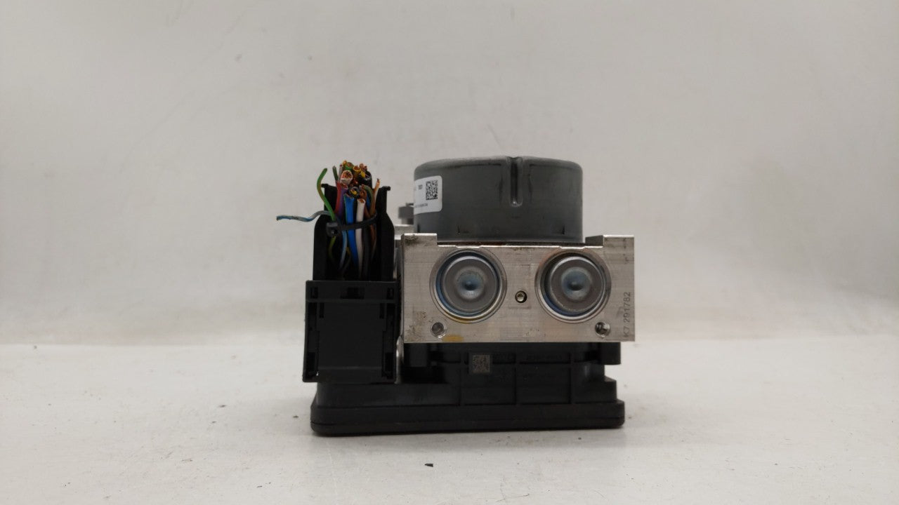 2019 Lincoln Mkc ABS Pump Control Module Replacement P/N:KJ7C-2C405-CA KJ7C-2C405-BB Fits OEM Used Auto Parts - Oemusedautop