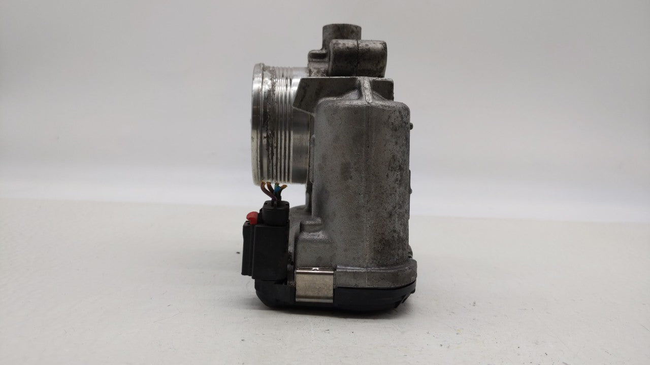 2015-2019 Lincoln Mkc Throttle Body P/N:DS7E-9F991-BB Fits Fits 2014 2015 2016 2017 2018 2019 OEM Used Auto Parts - Oemuseda