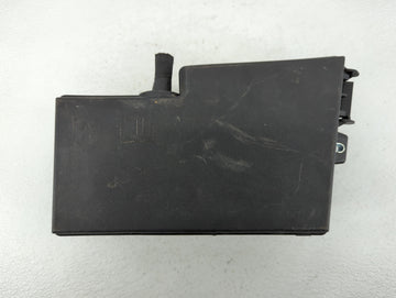 2018-2019 Lincoln Mkc Fusebox Fuse Box Panel Relay Module P/N:AV6T-14A067-AD Fits Fits 2018 2019 OEM Used Auto Parts - Oemus