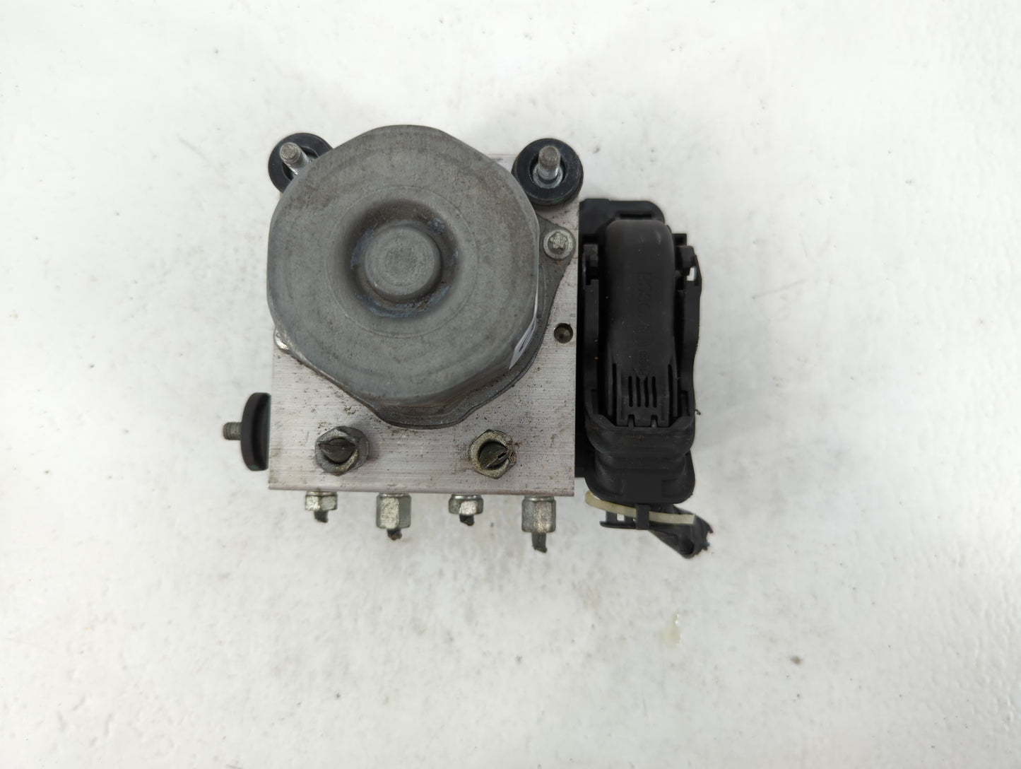 2019 Lincoln Mkc ABS Pump Control Module Replacement P/N:47660-9HS0A Fits OEM Used Auto Parts - Oemusedautoparts1.com