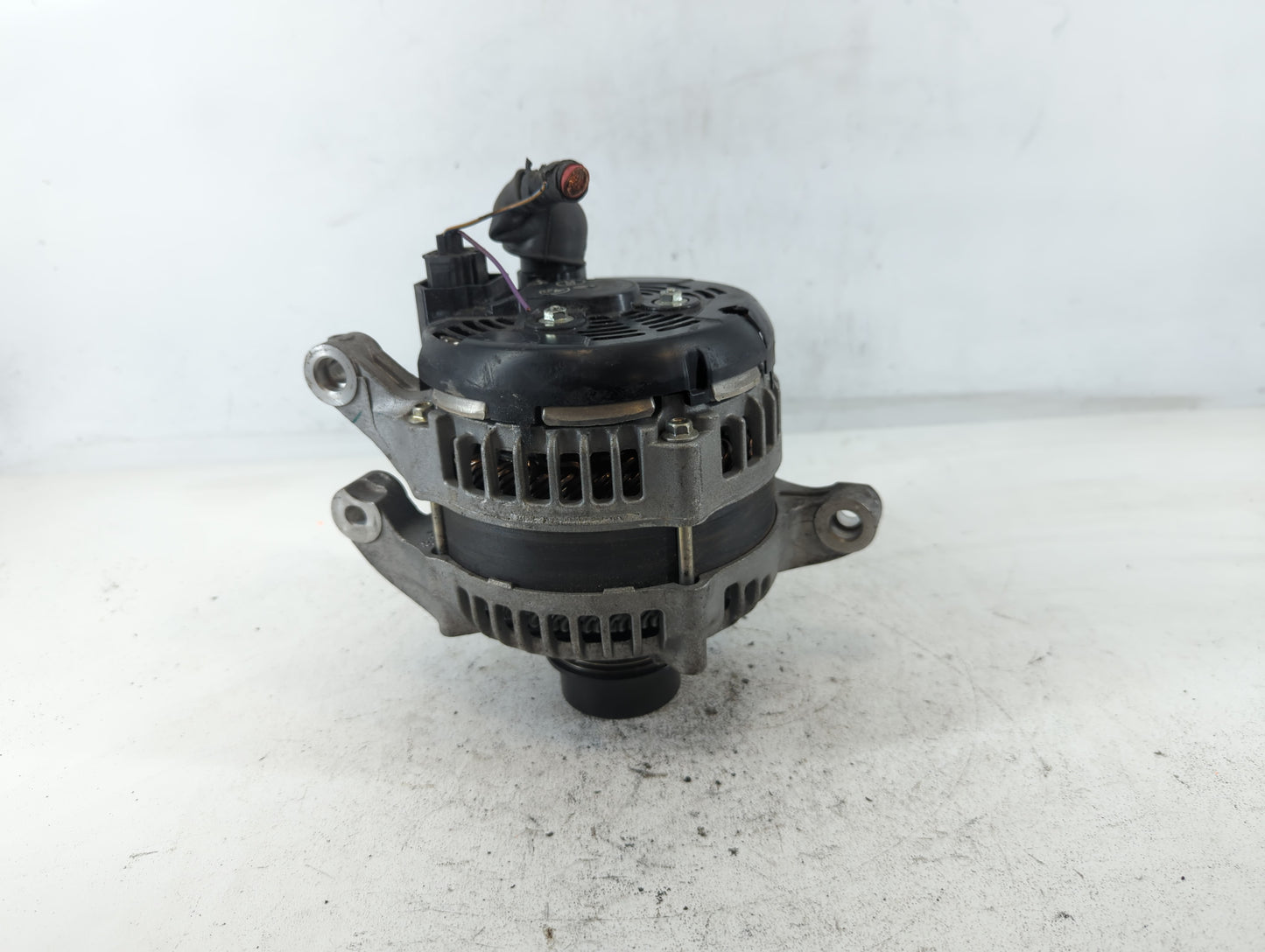 2015-2019 Lincoln Mkc Alternator Replacement Generator Charging Assembly Engine OEM P/N:G2GT-10300-BA Fits OEM Used Auto Par