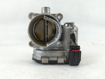2015-2019 Lincoln Mkc Throttle Body P/N:DS7E-9F991-BB Fits Fits 2014 2015 2016 2017 2018 2019 2020 2021 2022 OEM Used Auto P