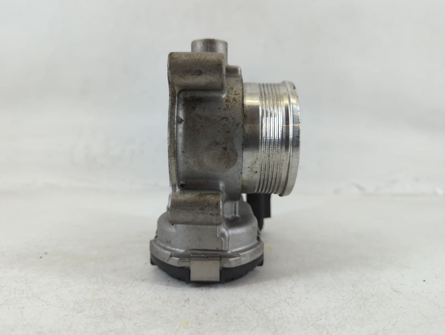 2015-2019 Lincoln Mkc Throttle Body P/N:DS7E-9F991-BB Fits Fits 2014 2015 2016 2017 2018 2019 2020 2021 2022 OEM Used Auto P