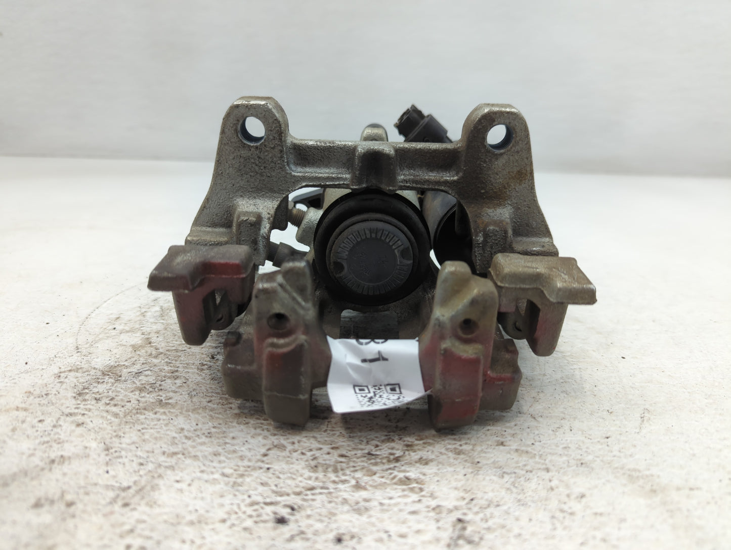 2015-2019 Lincoln Mkc Front Passenger Right Brake Caliper - Oemusedautoparts1.com