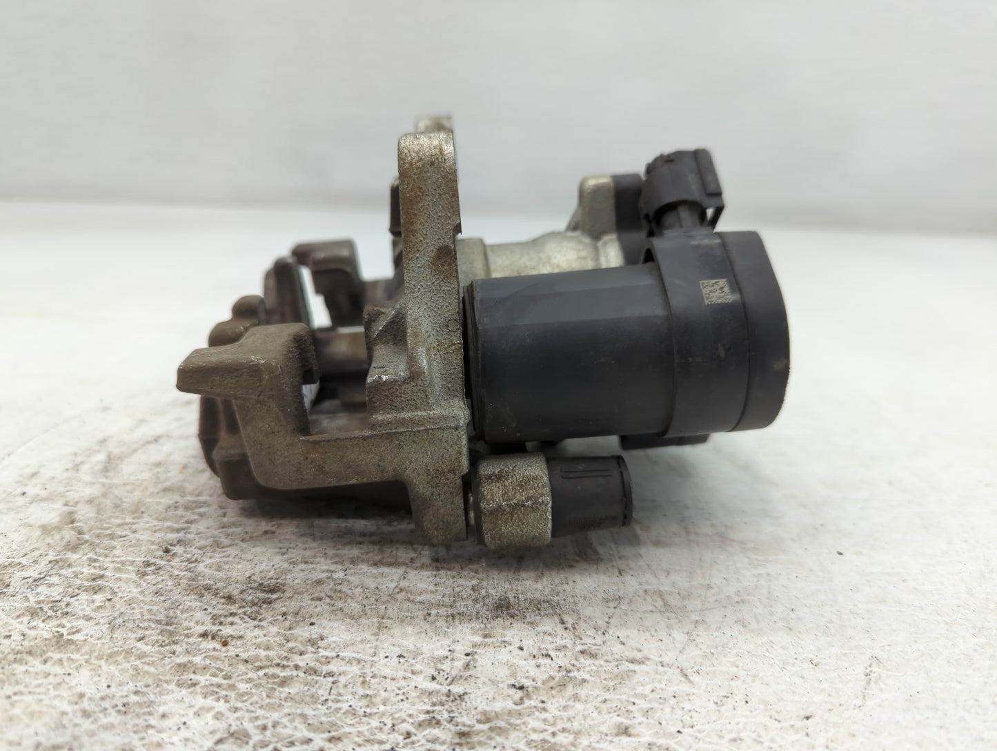 2015-2019 Lincoln Mkc Front Passenger Right Brake Caliper - Oemusedautoparts1.com